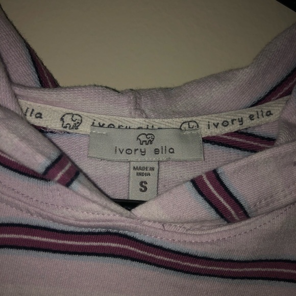 Ivory Ella cropped hoodie❤️ - Picture 3 of 3